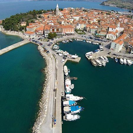 Apartma Soncek Izola Buitenkant foto